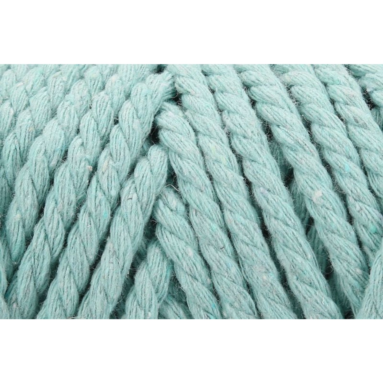 Anchor Crafty colour 00117 mint blue