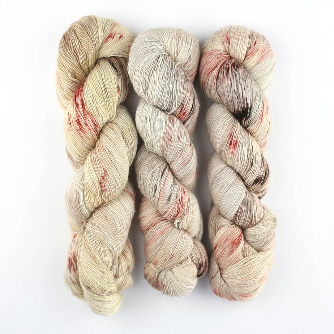 Cowgirl Blues Merino SINGLE LACE Farbverlauf handgefärbt yarn