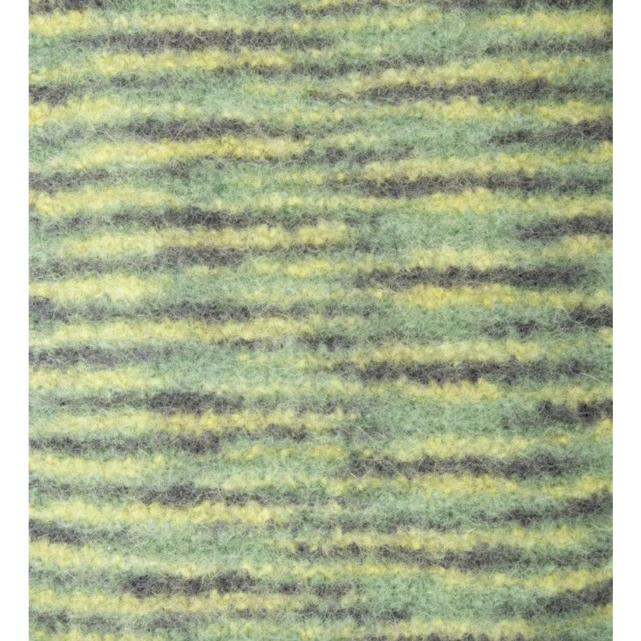 702