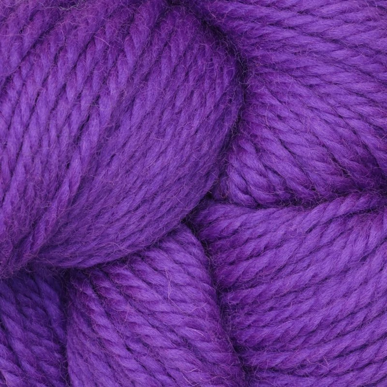 The Oxford Company Violet Jane Kammgarn colour col. Ultra Violet