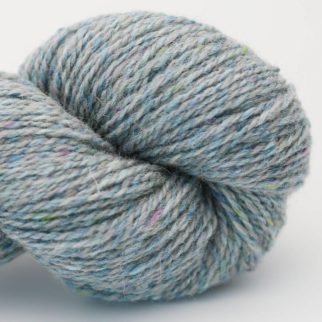 Hey Mama Wolf Beara Tweed 100g yarn