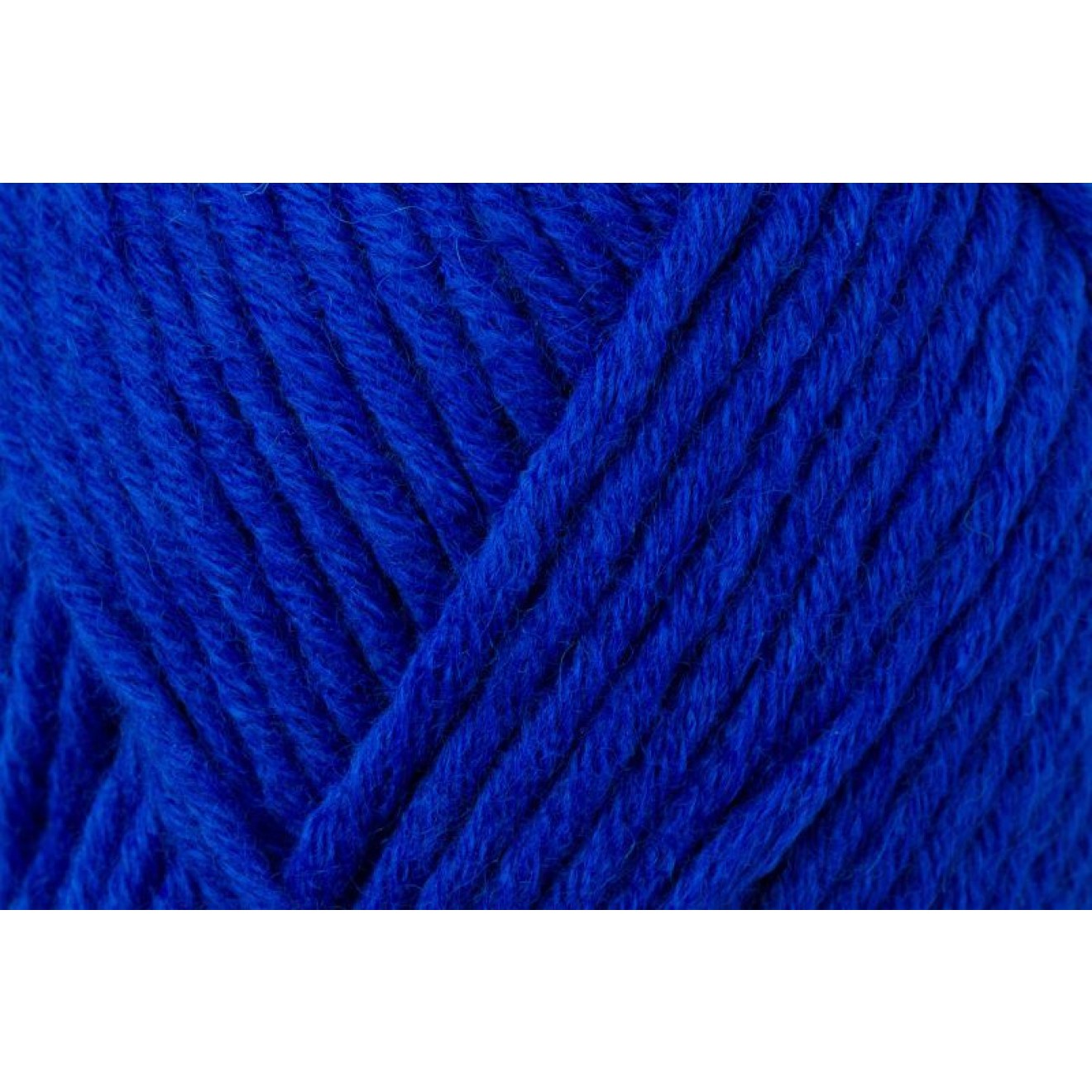 Schachenmayr Boston Farbe 00151 royal