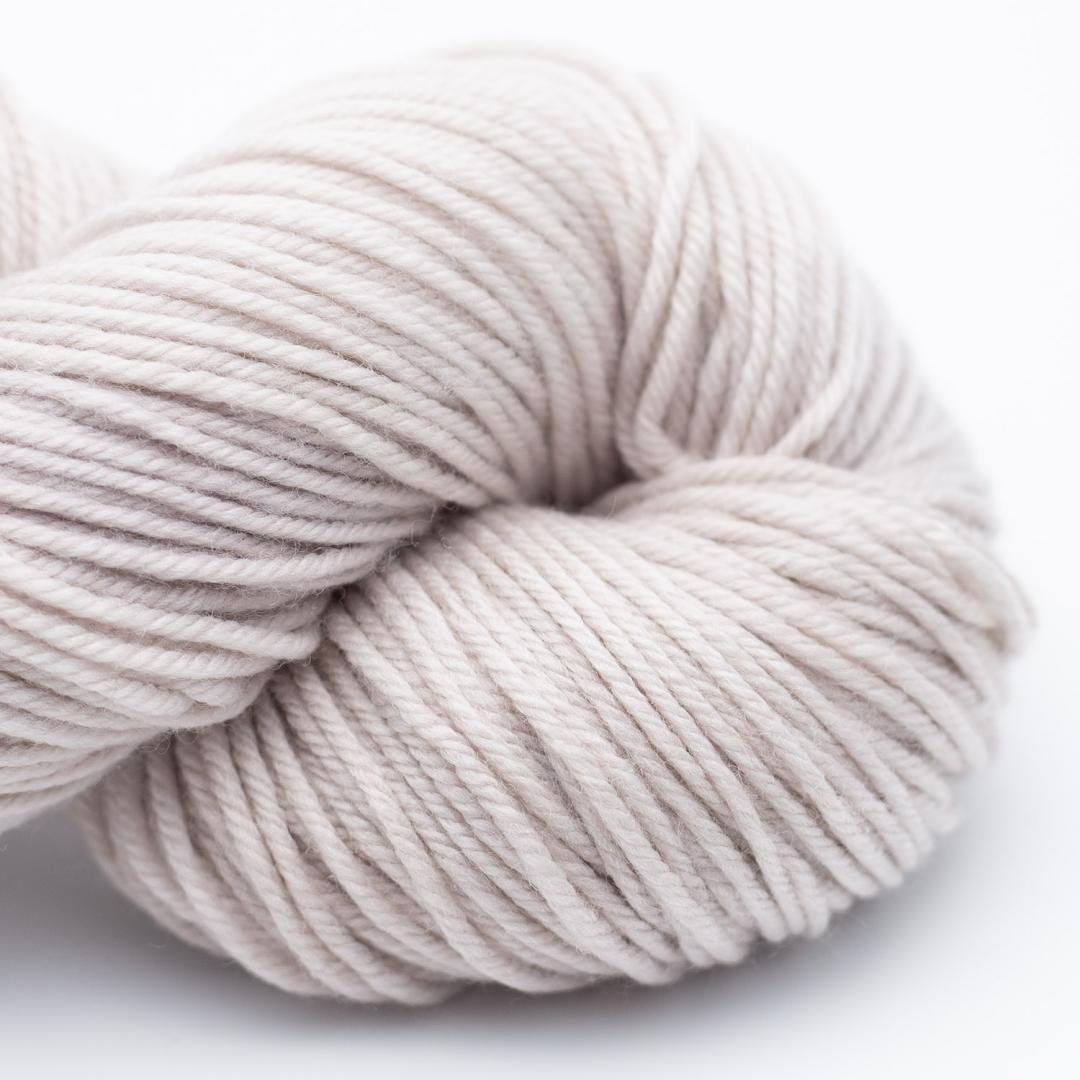Manos del Uruguay Alegria GRANDE semi solid handgefärbt yarn